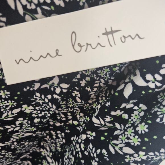 NWT Nine Britton Ditsy Print Sleeveless Floral Criss Cross Back Dress Sz 1X - Picture 5 of 14